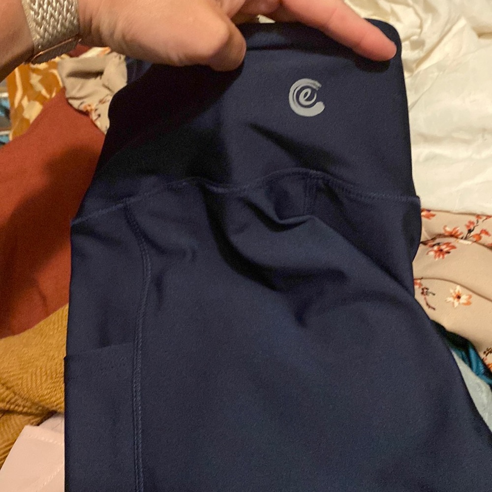 Navy blue Johnny was ‘calme’ size large yoga pants with pockets!! Brand new